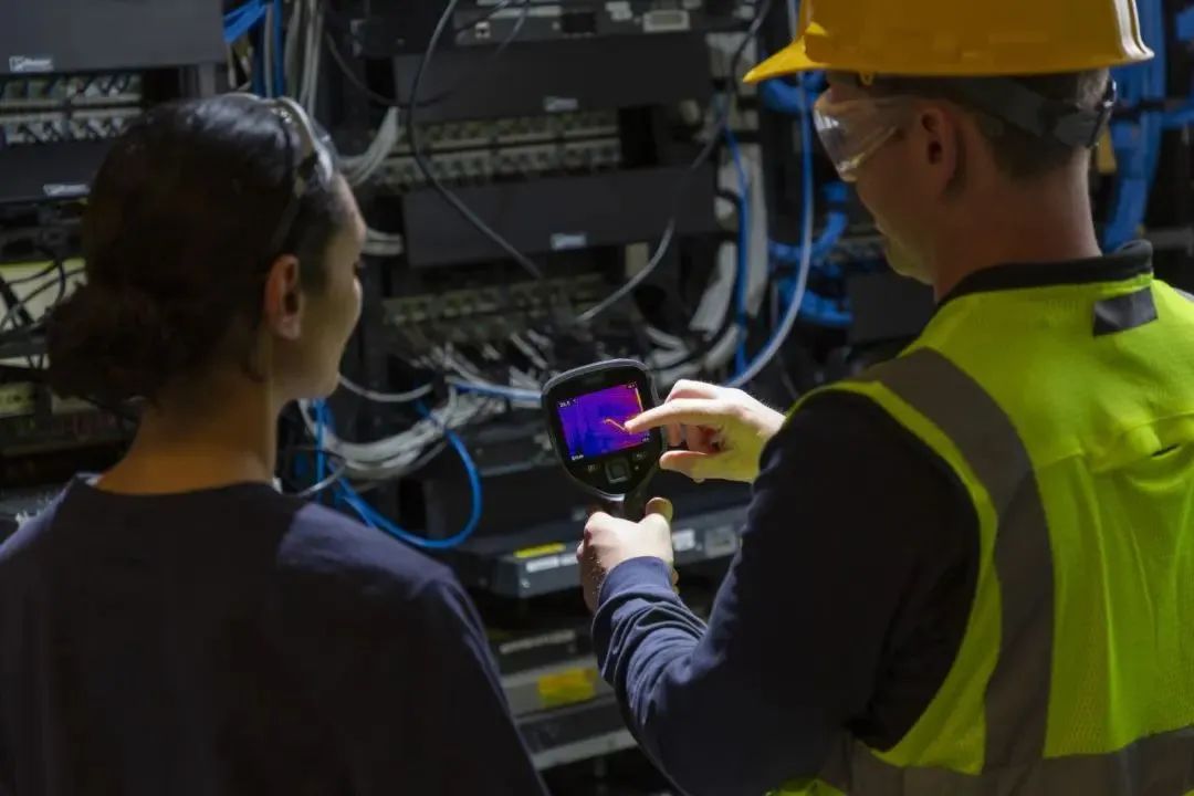 FLIR ONE Pro、TG165-X和C3-X設備中的Lepton傳感器提供了卓越的性能.jpg